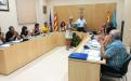 Asun García va rebre una placa i un ram de flors de mans de l'Alcalde